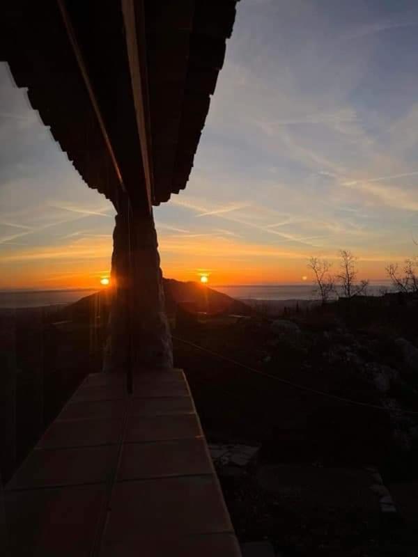 Le Cabanon De Gourdon Bergerie Renove En Pierre Vue Mer B&B 외부 사진